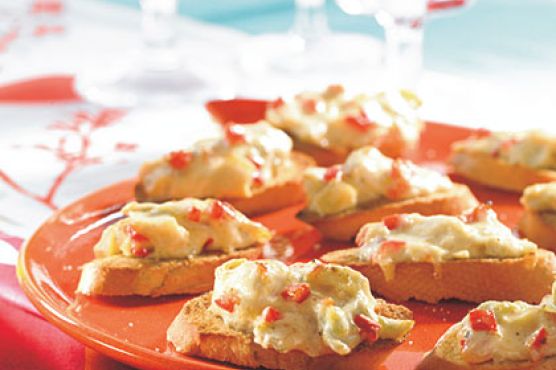 Parmesan-Artichoke Crostini