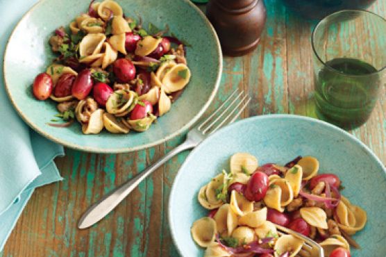 Pasta with Sausage and Red Grapes