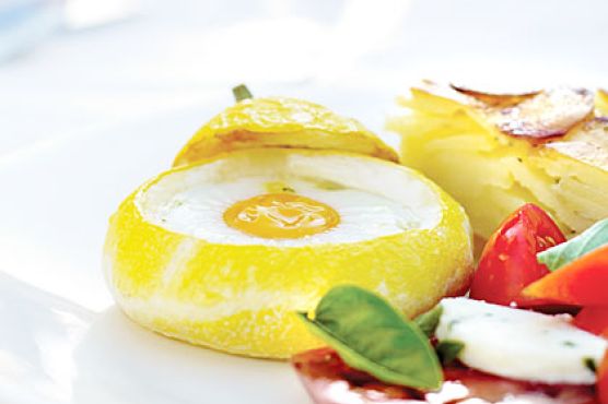 Pattypan Squash with Eggs