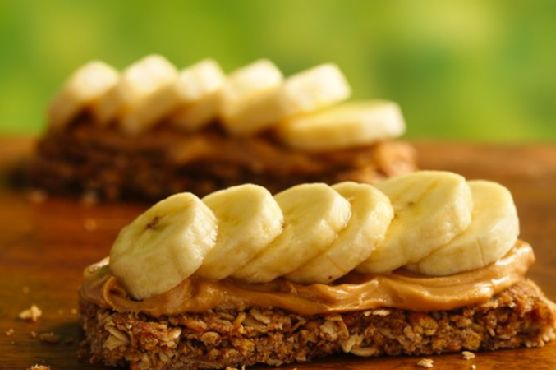 PB and Banana Granola Bars