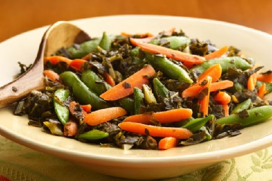 Pea Pods and Greens Medley