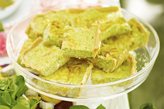 Pea & spring onion tart