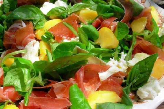 Peach, Ham and Feta Salad with Fruity Olive Oil Dressing