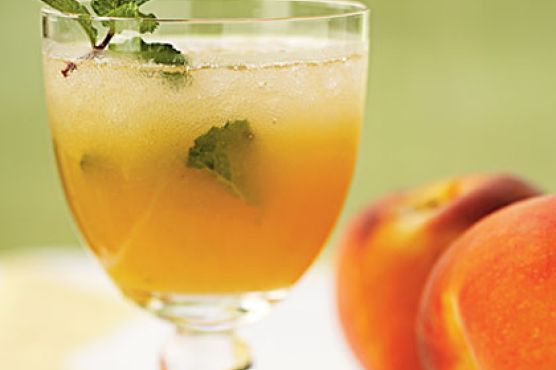 Peach Mojitos