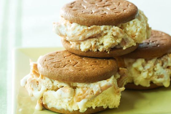 Peanut Butter Ice Cream Sandwiches