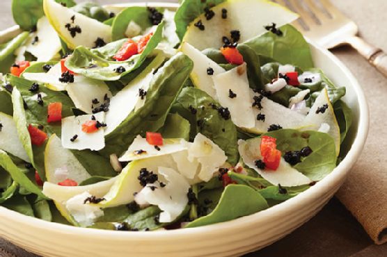 Pear Salad with Chiangbai Ants