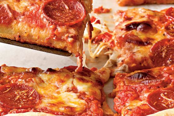 Pepperoni Deep-Dish Pizza