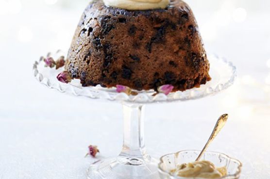 Persian pudding with whipped rose & honey butter