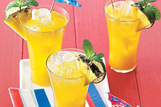 Pineapple Planter's Punch
