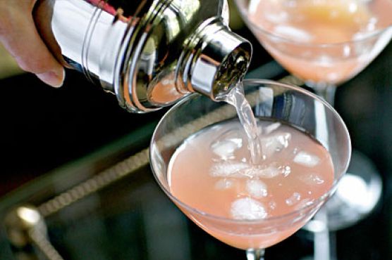 Pink Grapefruit and Lychee Cocktail