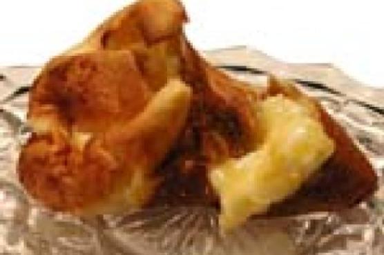 Popovers with Peach Butter