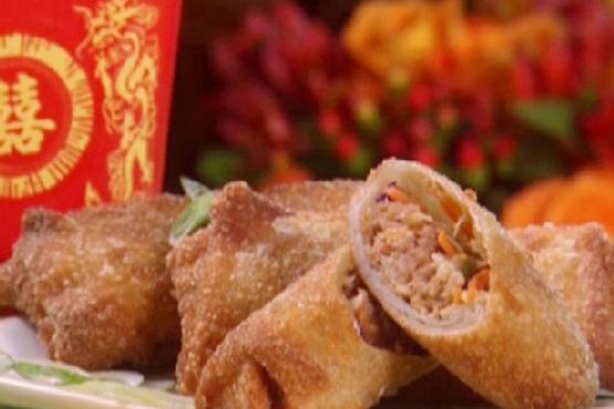 Pork-Slaw Egg Rolls