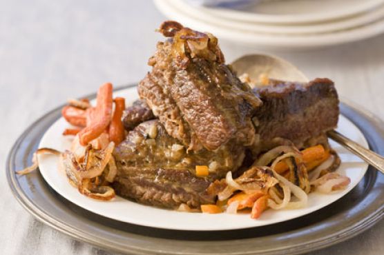 Pot Roast with Caramelized Onions and Roasted Carrots