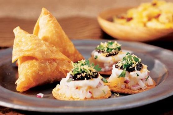 Potato-Chutney Crisps (Sev-puri)