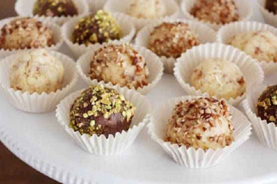 Pound Cake Truffles 3 Ways