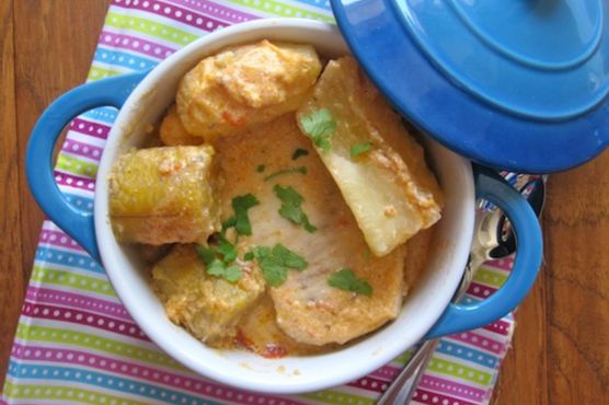 Pusandao de Pescado (Fish and Vegetables in Coconut Milk)