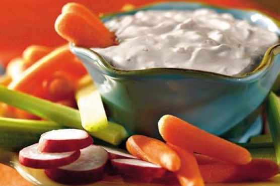 Quick Creamy Vegetable Dip