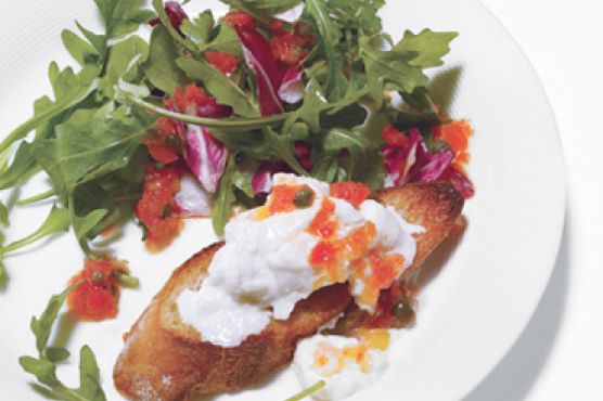 Radicchio and Arugula Salad with Roasted Pepper Dressing and Burrata Crostini