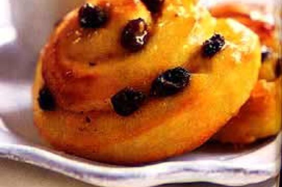 Raisin Brioche Pastries (Pains aux Raisins)