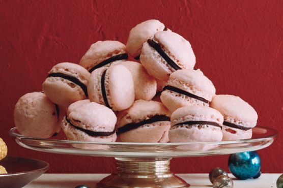 Raspberry Chocolate French Macaroons
