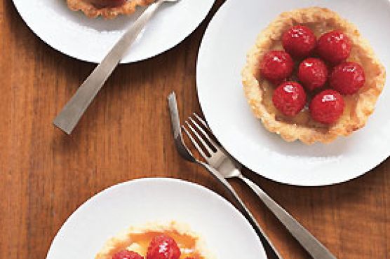 Raspberry-Marzipan Tarts
