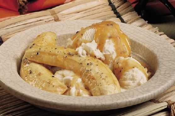 Red Bananas with Cardamom (Elaichi Kéla)