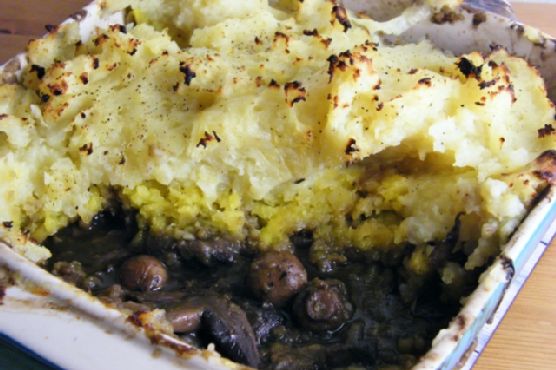 Rich Mushroom & Neep Pie