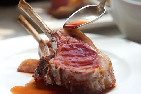 Roast Rack of Lamb with Natural Jus