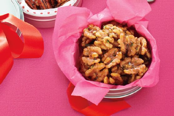 Rosemary and Thyme Walnuts