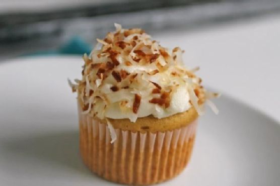 Rum Cupcakes with Coconut Frosting