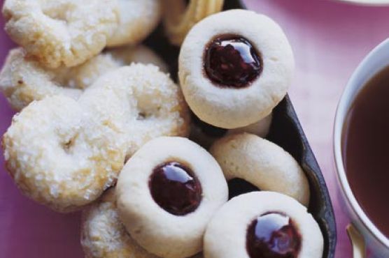 Sandbakelser (Sand Tarts)