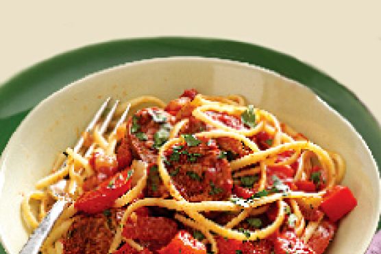 Sausage Ragout with Linguine