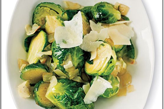 Sautéed Brussels Sprouts with Garlic and Pecorino
