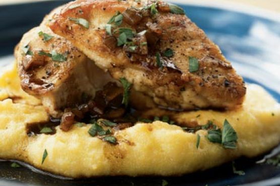 Sautéed Chicken Breasts with Balsamic Vinegar Pan Sauce