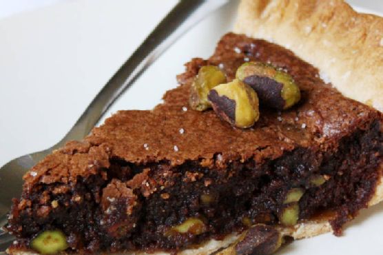 Sea Salt-Pistachio Fudge Pie