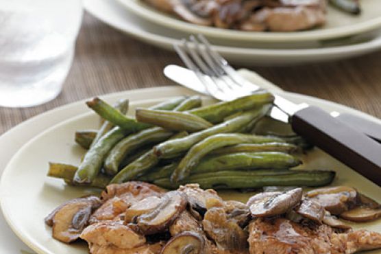 Seared Pork Tenderloin Medallions with Shallot-Mushroom Pan Gravy