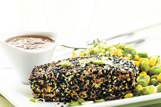 Seared Sesame Tuna with Orange-Ginger Sauce