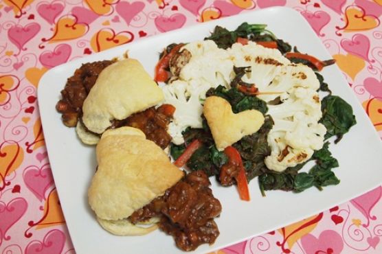 Seitan of Love with Puff Pastry Hearts