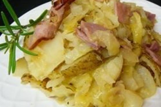 Skillet Ham, Cabbage and Potatoes