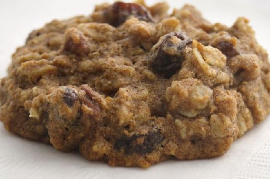 Skinny Oatmeal-Raisin Cookies