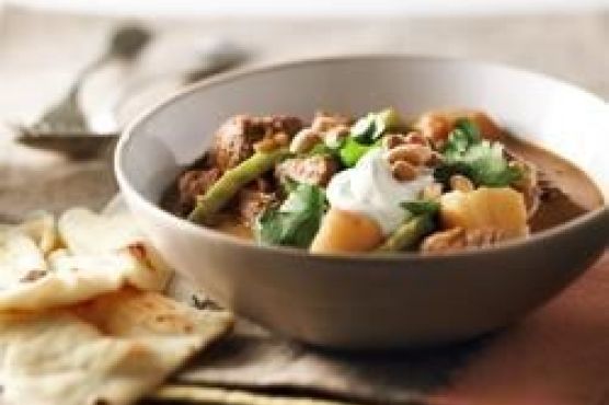 Slow Cooker Beef and Potato Curry