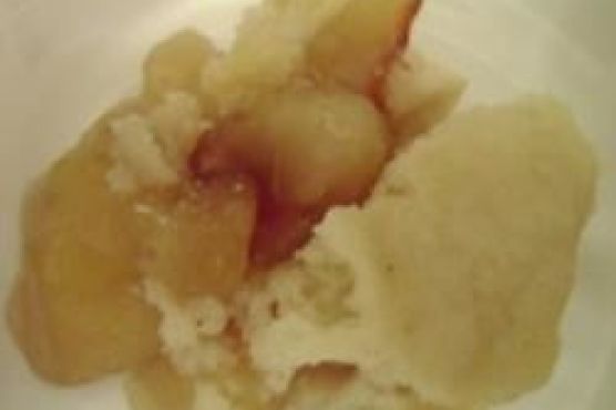 Slow Cooker Cherry Cobbler