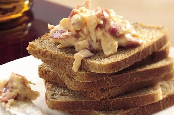 Slow-Cooker Hot Reuben Spread