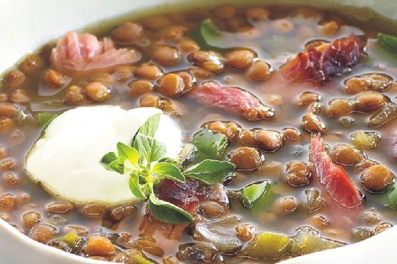 Slow-Cooker Smoked Turkey-Lentil Soup