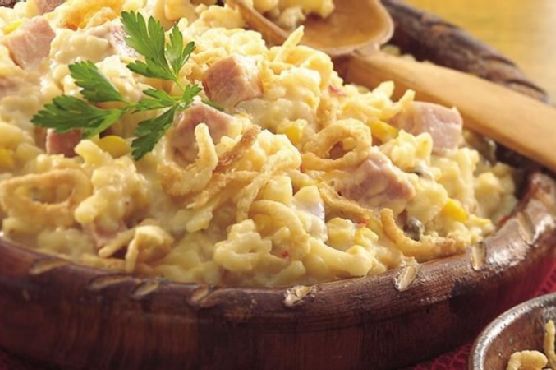 Slow-Cooker Sour Cream and Onion Scalloped Hash Browns with Ham