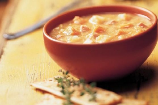 Slow-Cooker Split Pea and Yam Soup