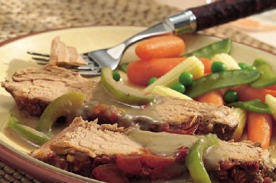 Slow-Cooker Swiss Steak with Chipotle Chile Sauce