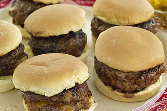 Smoky Barbecue Burgers