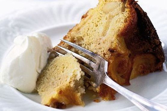 Somerset Pomona, apple & almond cake