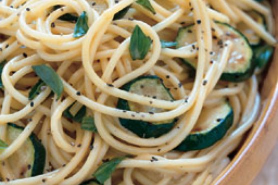 Spaghetti alla Carbonara di Zucchine